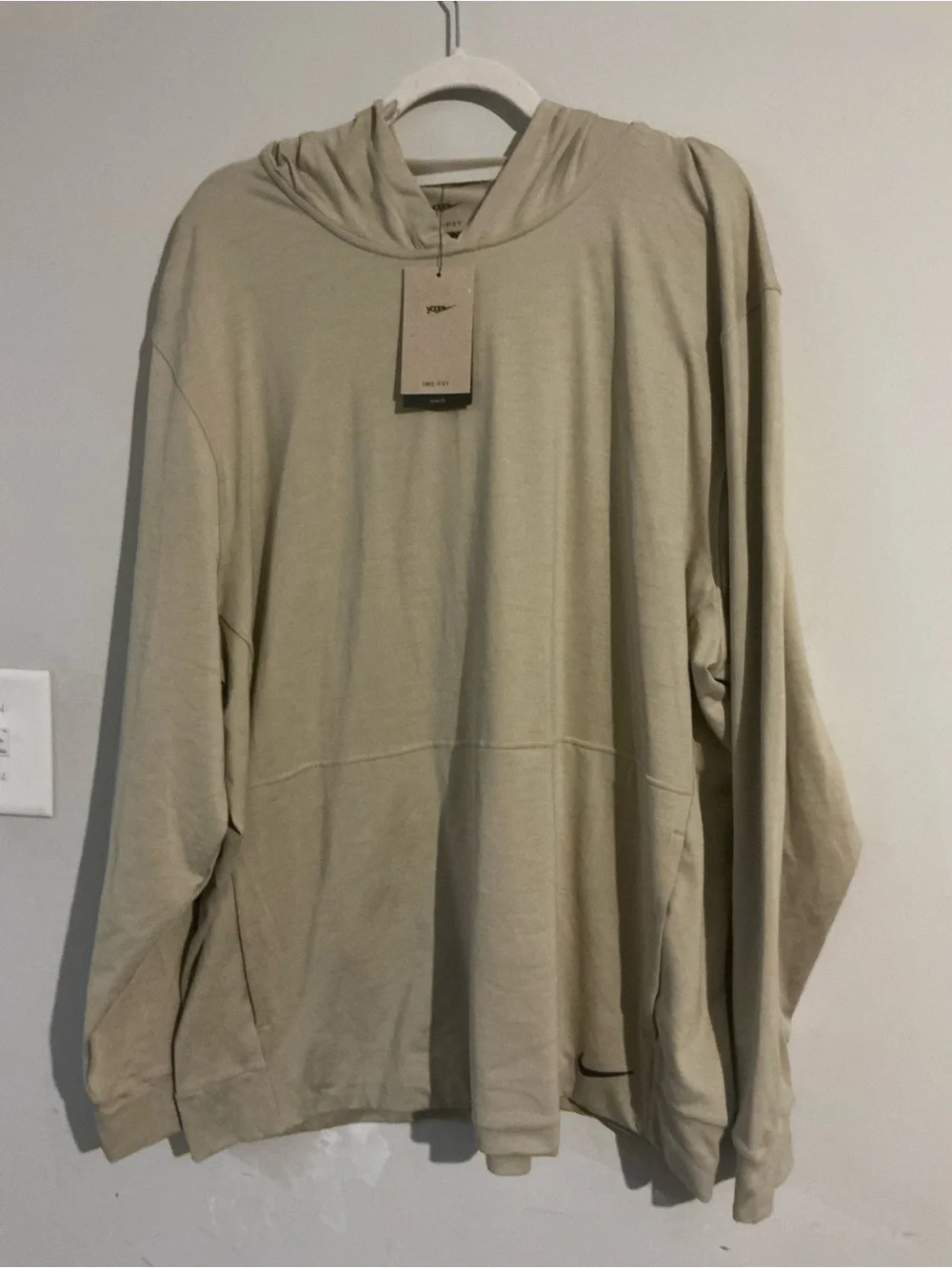 Nike Men’s Light Beige Hooded Sweatshirt